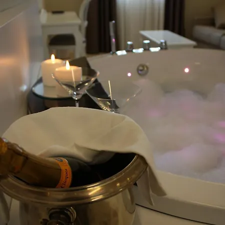 & Liola' Aparthotel *